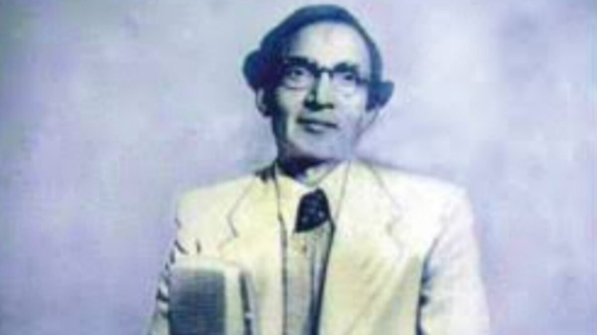 লোকসংগীতশিল্পী আব্বাসউদ্দীন আহমদ