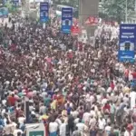 প্রেসক্লাবের সামনে অটোরিকশাচালকদের আড়াই ঘণ্টা অবরোধ