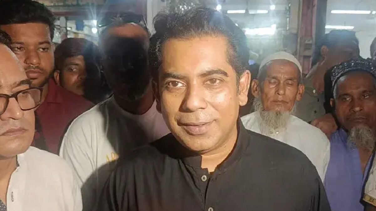 তথ্য ও সম্প্রচারমন্ত্রী ব্যারিস্টার আন্দালিভ রহমান পার্থ